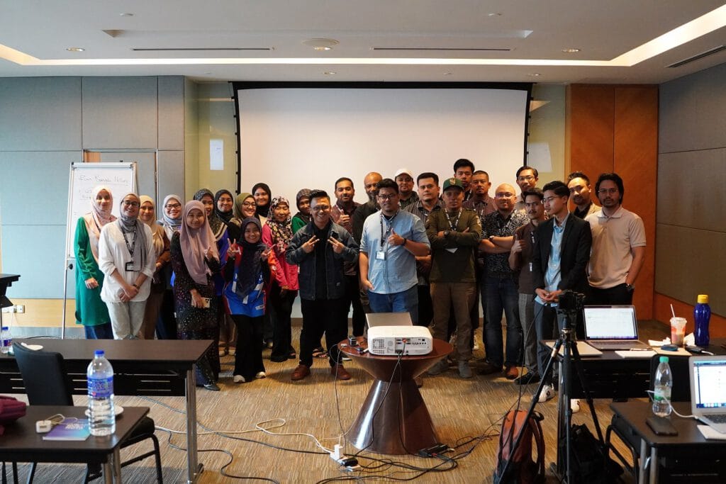 Recap Kerabat Masterclass Facebook Chapter 2024: Strategi Meta Ads Yang Bantu Usahawan Capai Jualan 6-7 Angka 30 Recap Kerabat Masterclass Facebook Chapter 2024: Strategi Meta Ads Yang Bantu Usahawan Capai Jualan 6-7 Angka